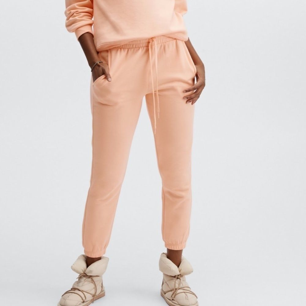 NWT Go-To Sweatpant in Gaia L